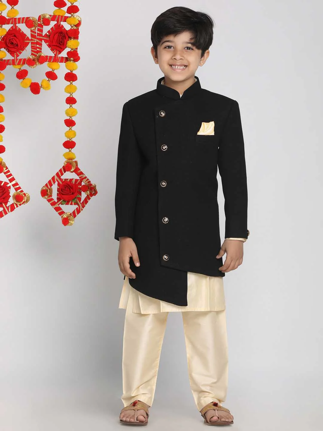 Boy's Black Indo Western Jacket With Kurta And Pyjama Set - Image 7