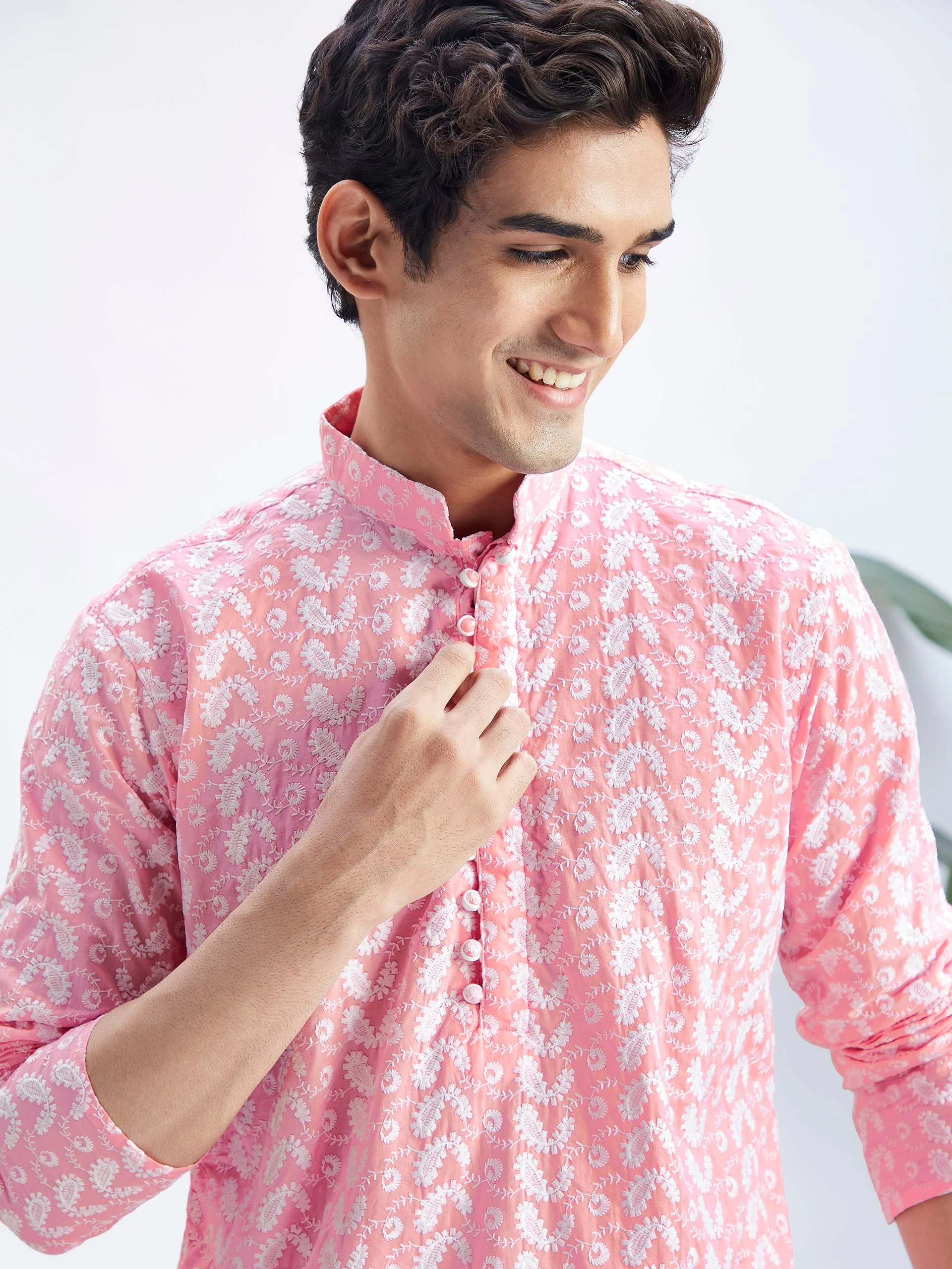 Men's Pink Pure Cotton Chikankari Kurta With Dhoti Set - Image 4