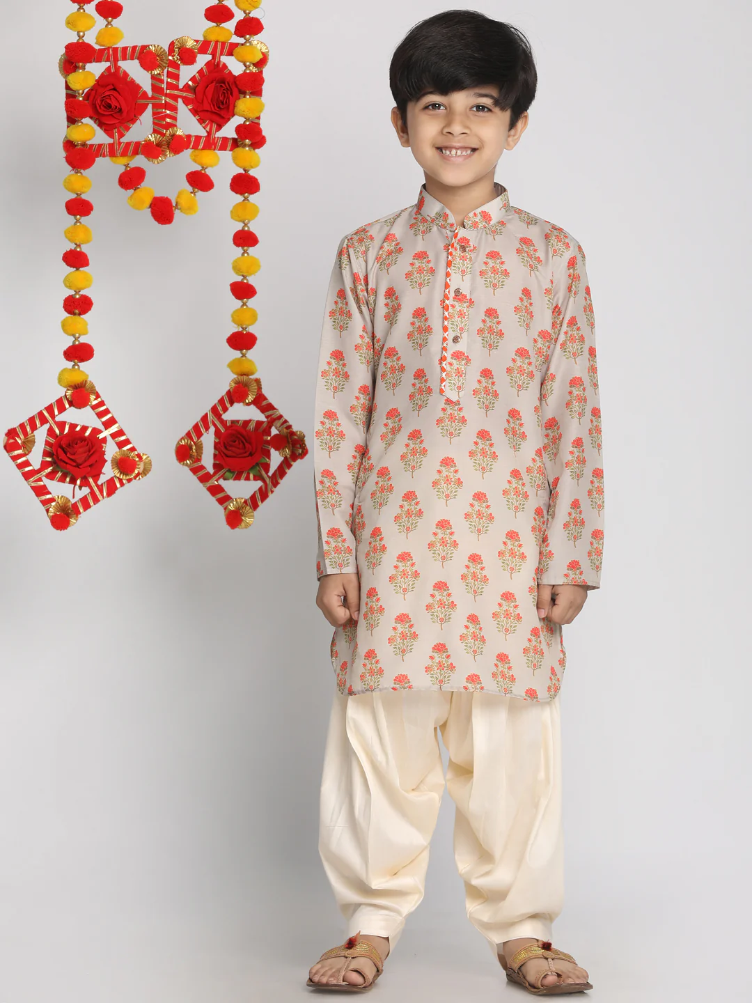 Boy's' Multicolor-Base-Beige And Cream Kurta Patiala Set - Image 6