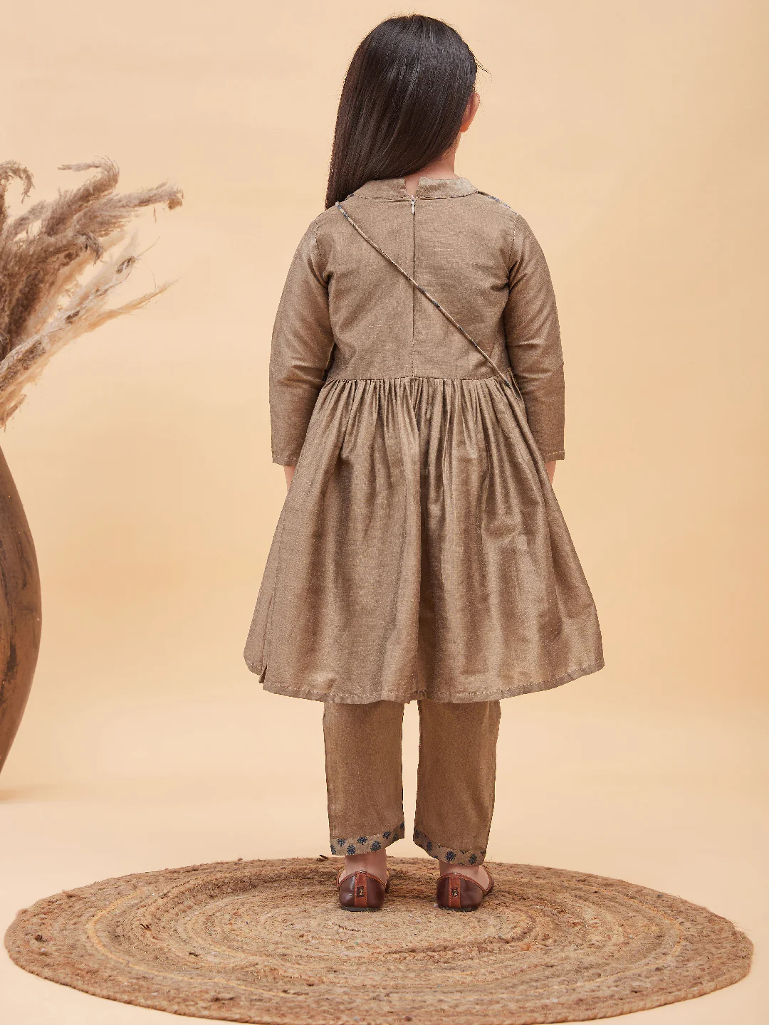 Girl's Brown Anarkali Kurta Pyjama Set With Potli Bag - Image 3