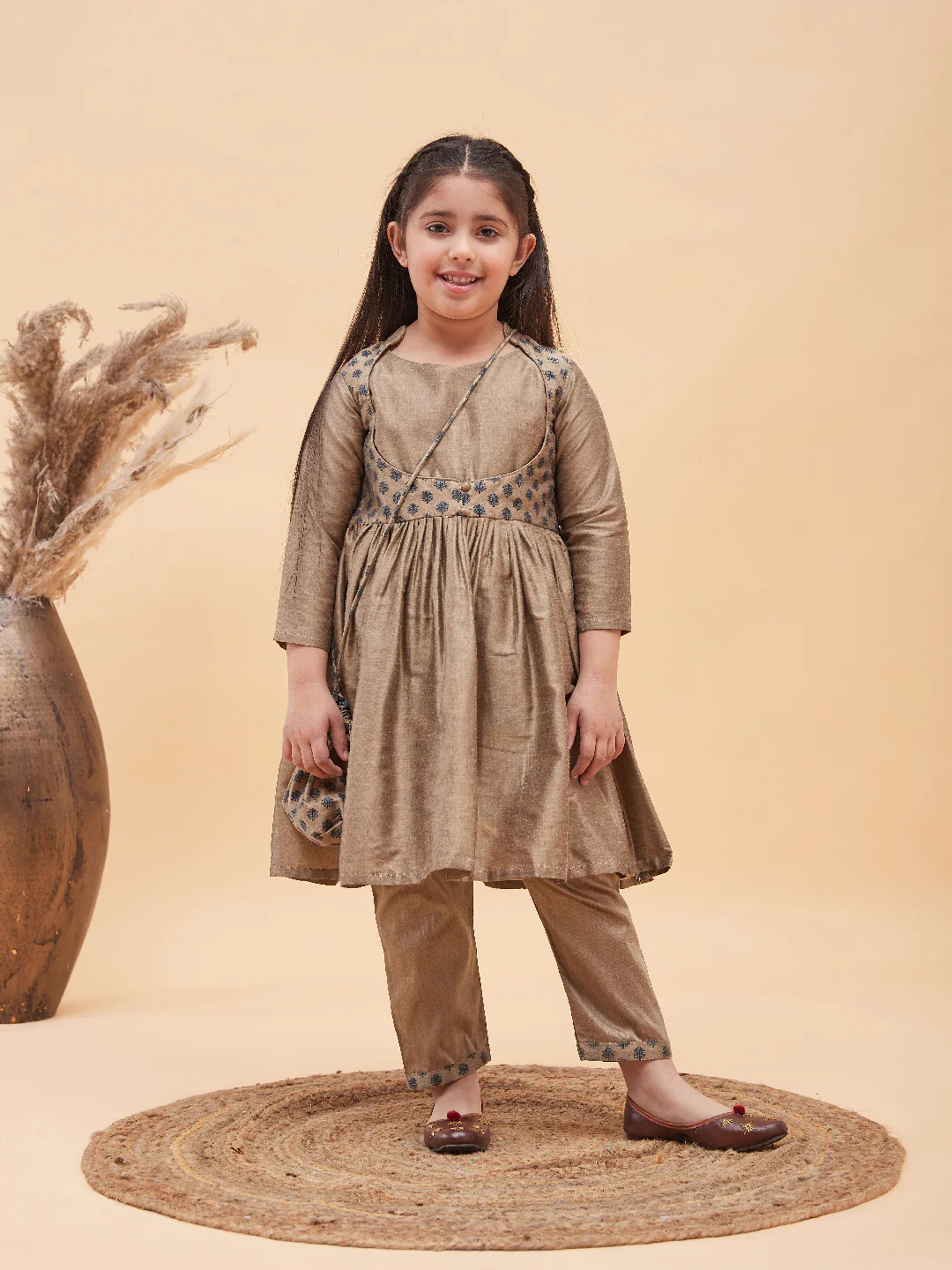 Girl's Brown Anarkali Kurta Pyjama Set With Potli Bag - Image 7
