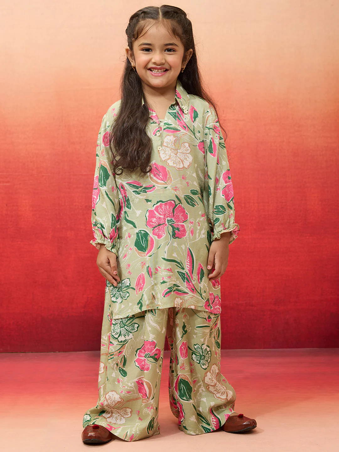 Vastramay Girls' Mint Green Cotton Kurta with Palazzo Set - Image 3
