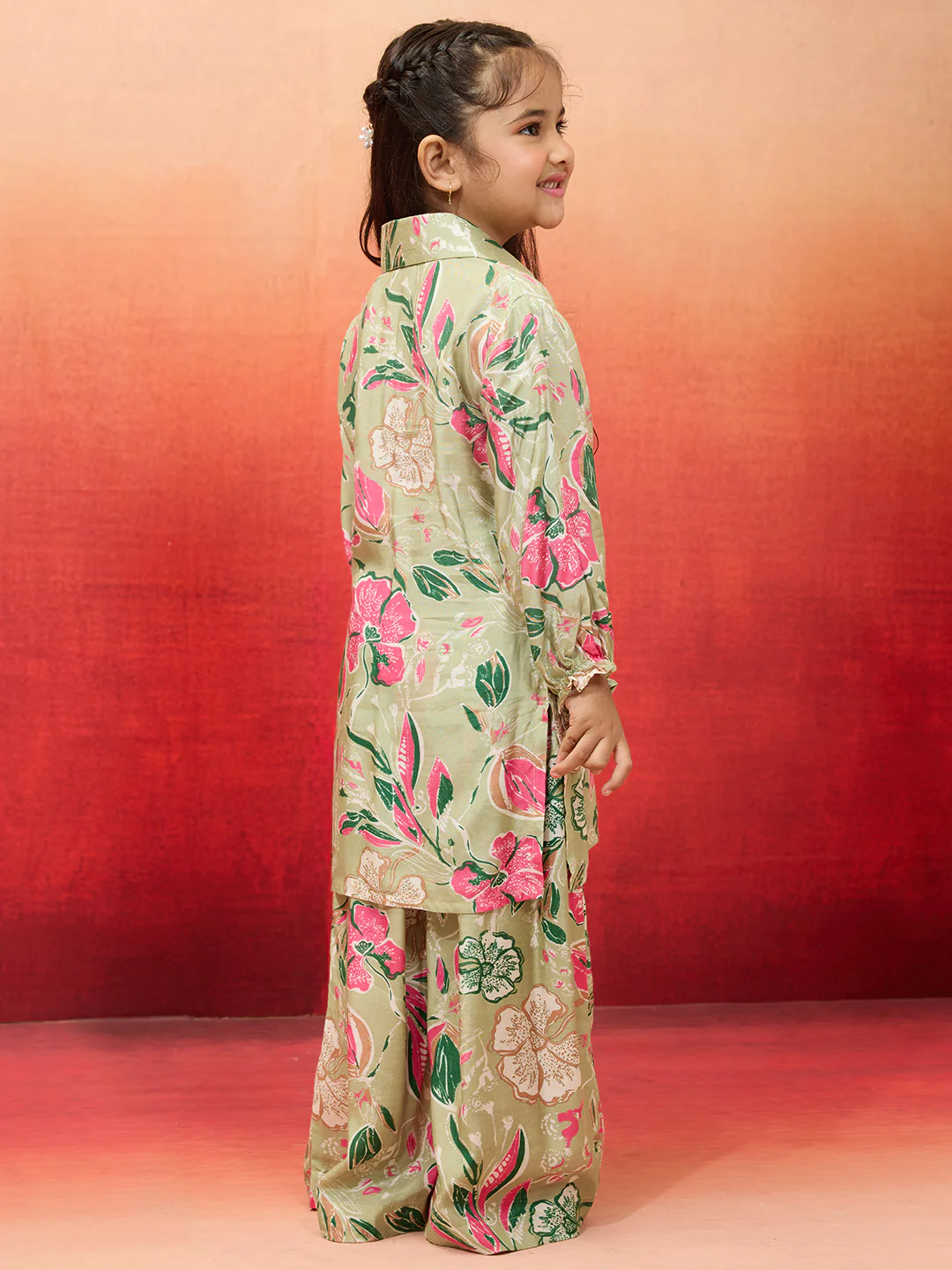 Vastramay Girls' Mint Green Cotton Kurta with Palazzo Set - Image 5