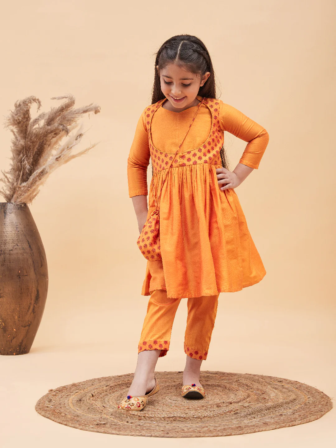 Girl's Orange Anarkali Kurta Pyjama Set With Potli Bag - Image 7