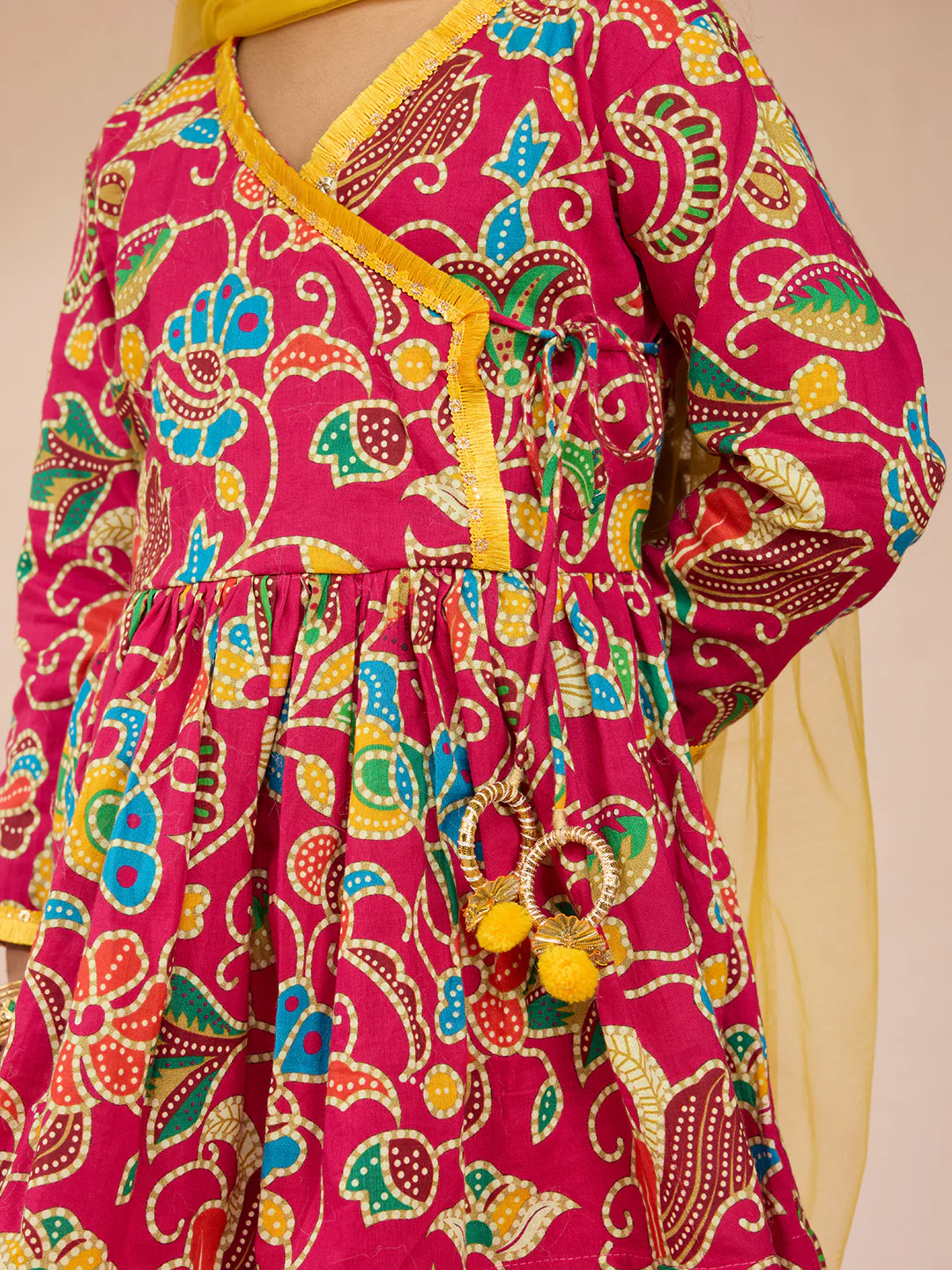 Vastramay Girls Pink Cotton Kurta Set with Sharara - Image 6