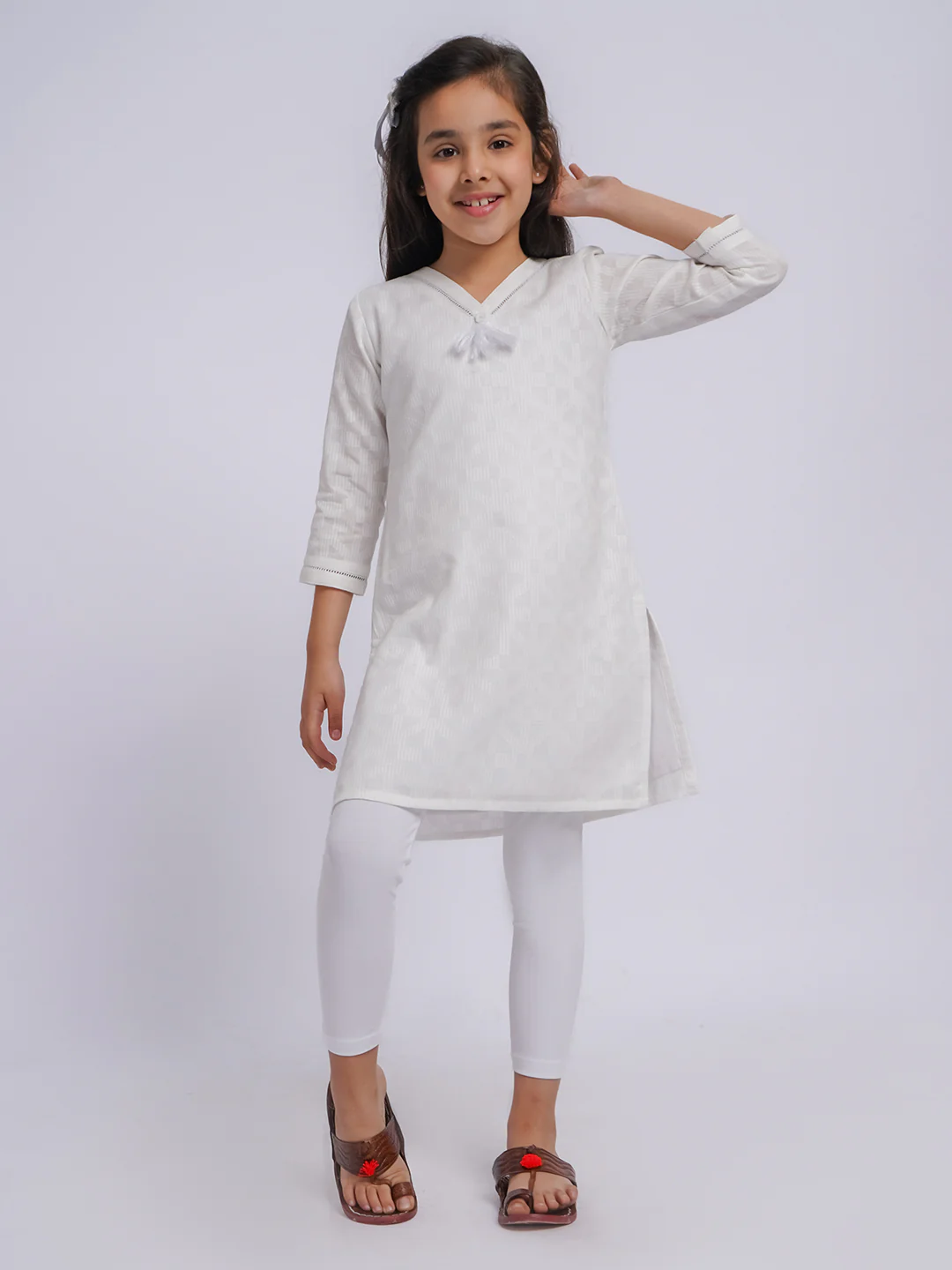 Girl's' White Only Kurta - Image 6