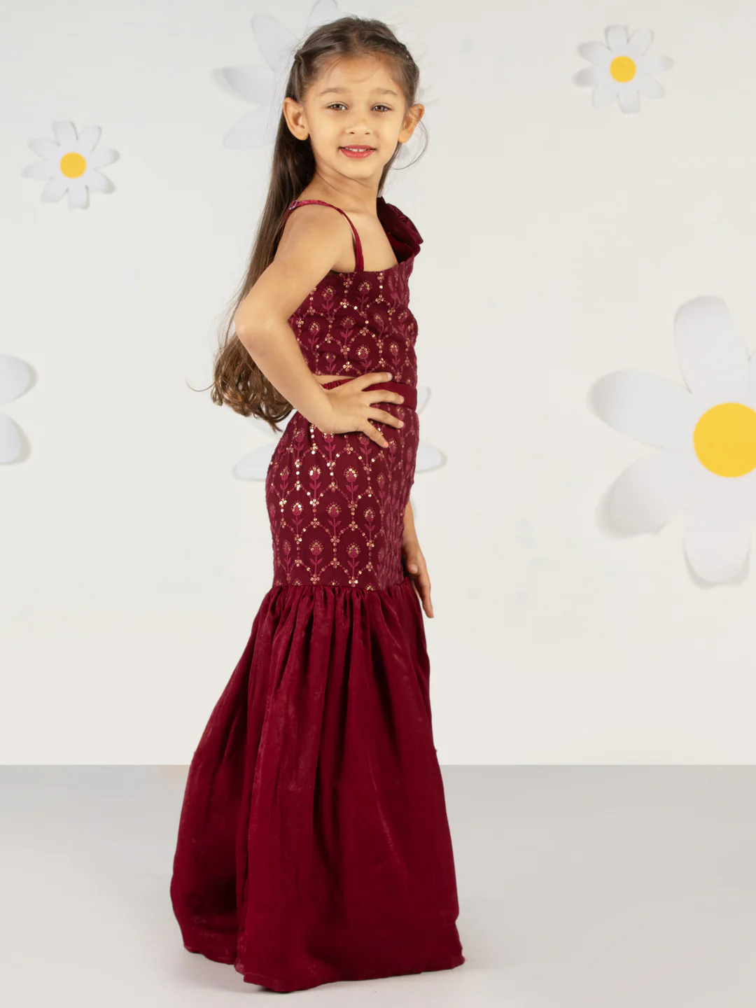 Girls' Wine Fish Cut Sequined Skirt And Top Set - Image 4