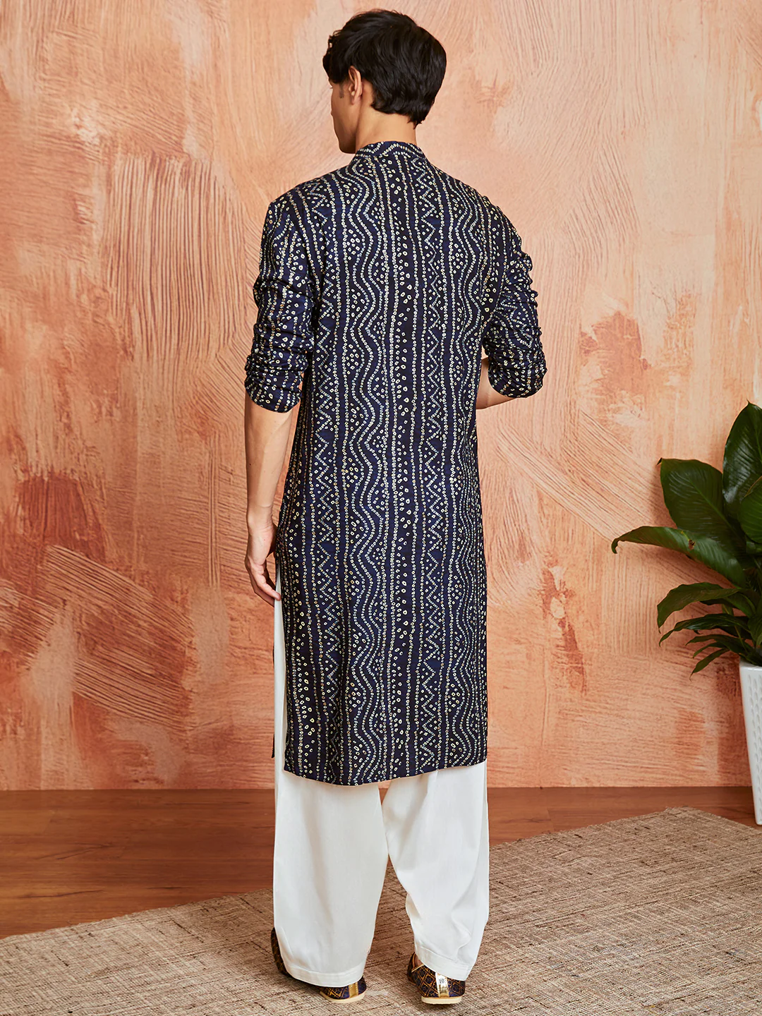 Men's Navy Blue Rayon Kurta And Patyala Set - Image 3