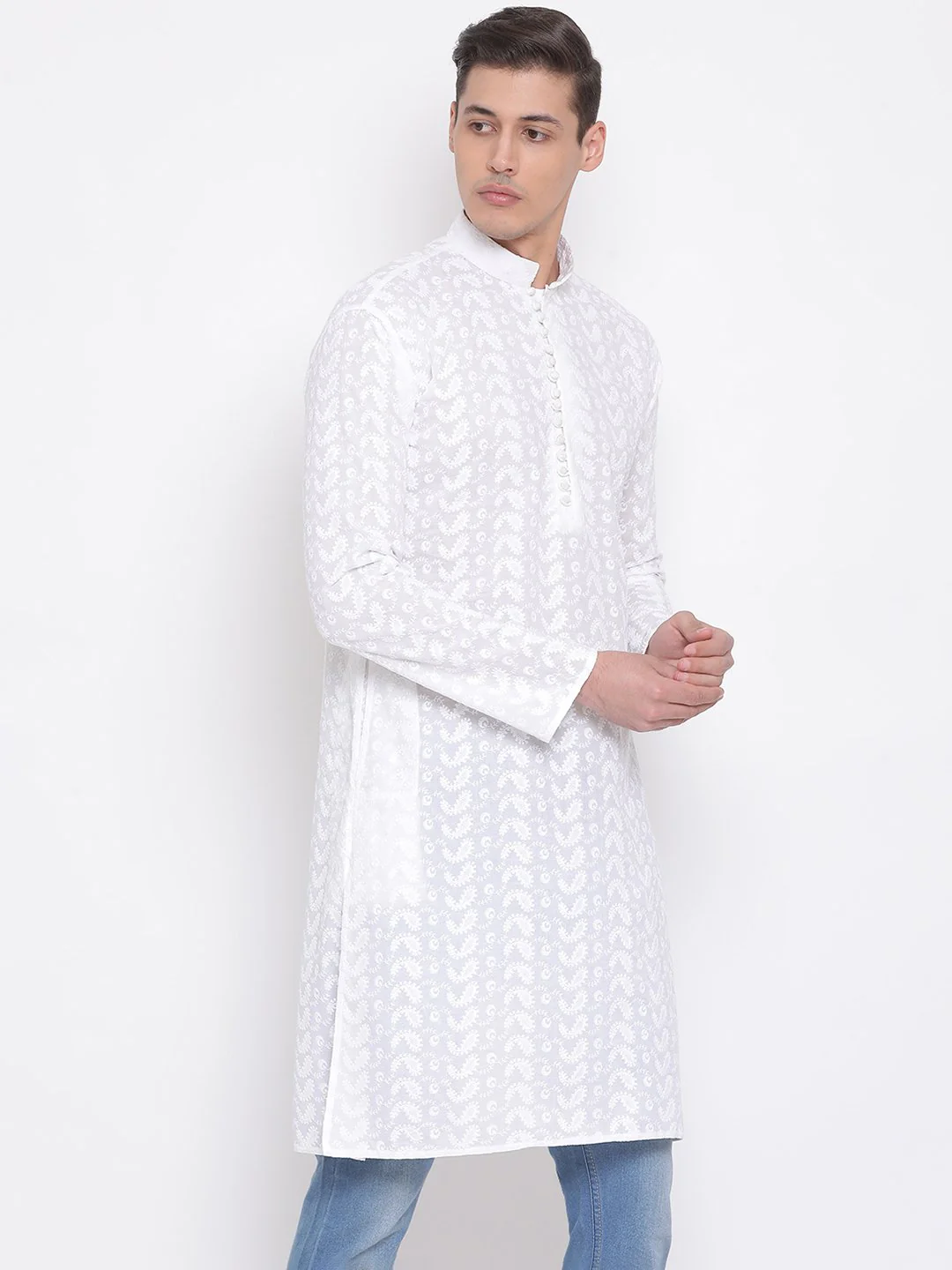 Men's White Pure Cotton Chikankari Kurta - Image 3
