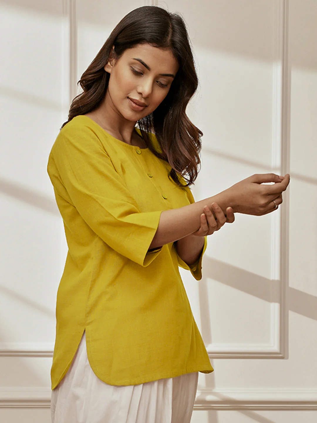 Women's Olive Green Cambric Cotton Round Neck Yoga Kurta - Image 3