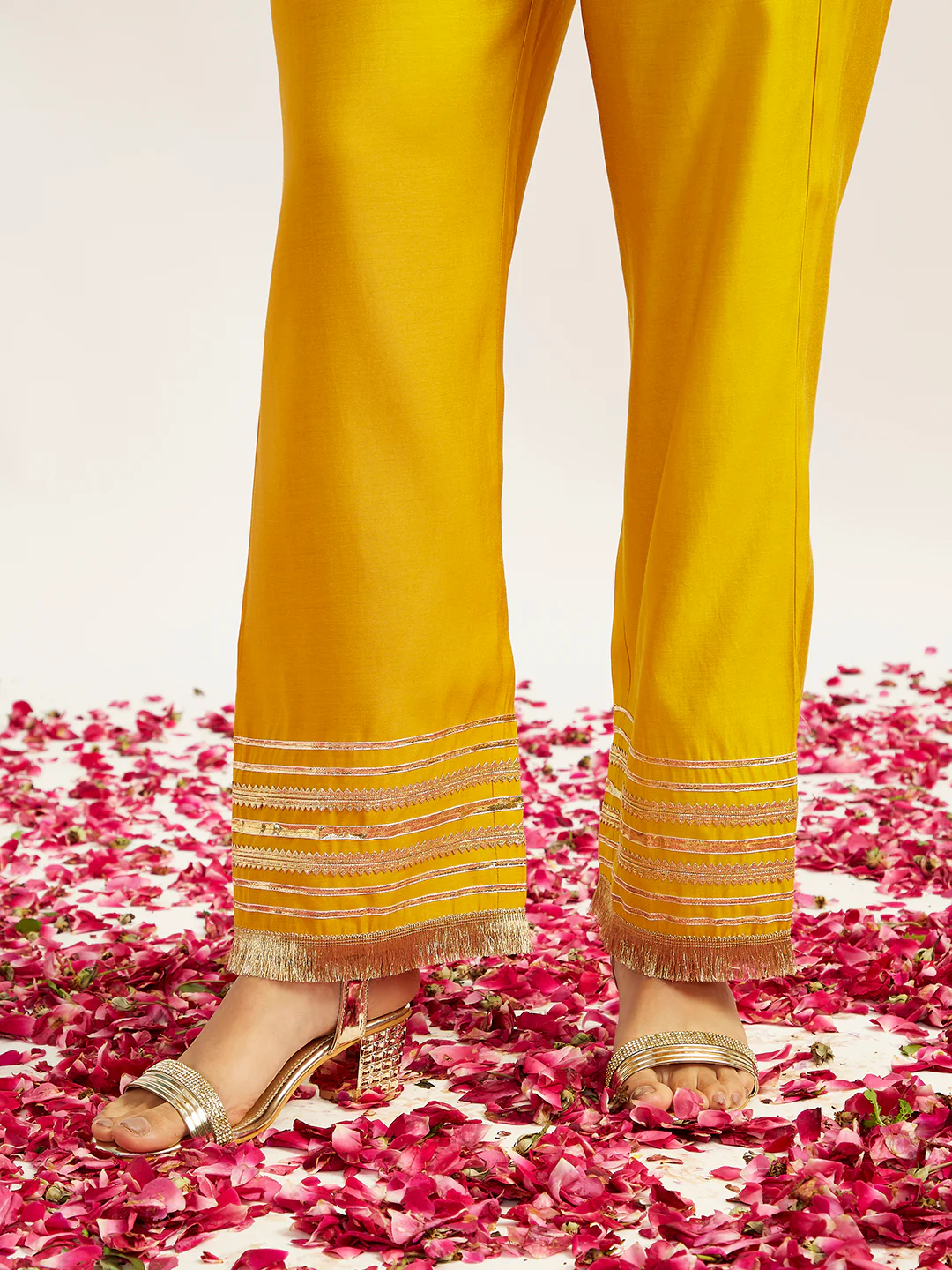 Women's Yellow Kurta Set - Image 6